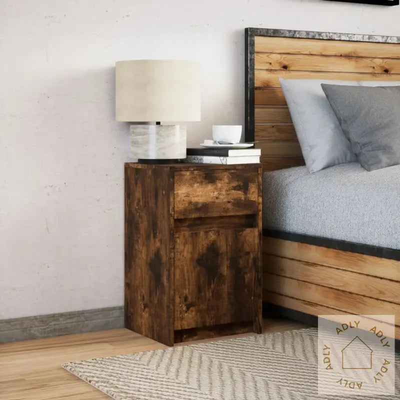 Nattbord Med Led Røkt Eik Konstruert Tre