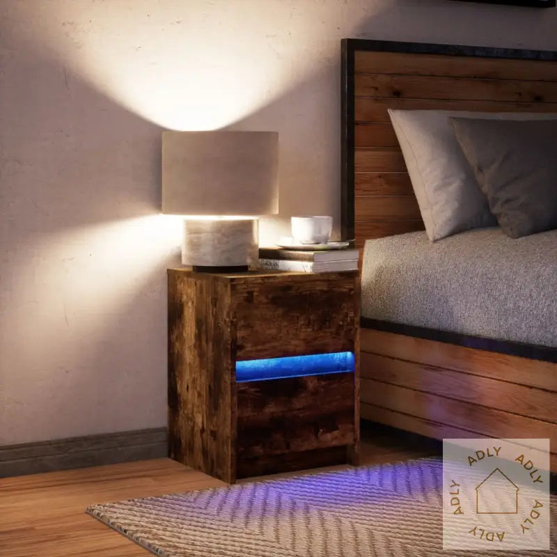 Nattbord Med Led Røkt Eik Konstruert Tre