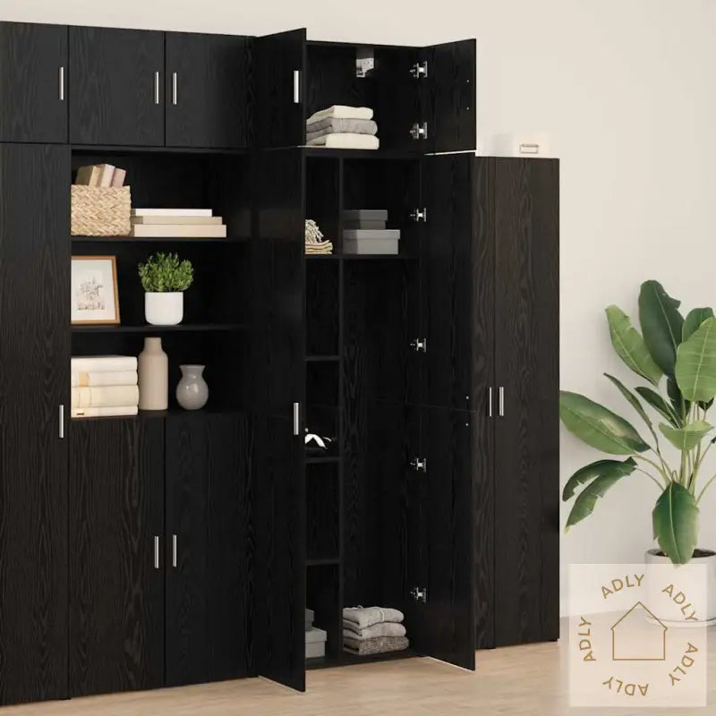 Oppbevaringsskap Svart Eik 70X42.5X225 Cm Konstruert Tre