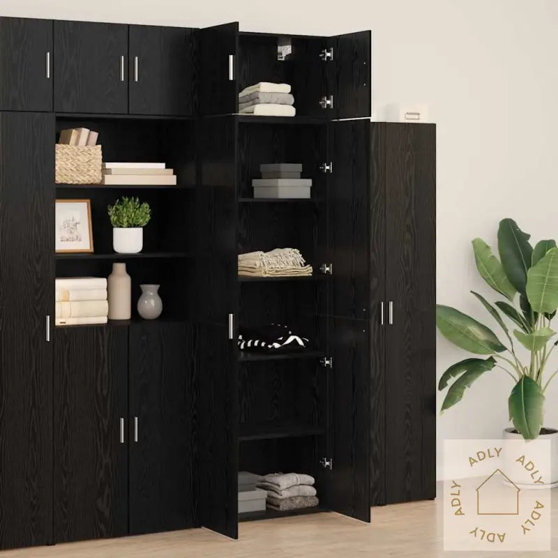Oppbevaringsskap Svart Eik 70X42,5X225 Cm Konstruert Tre