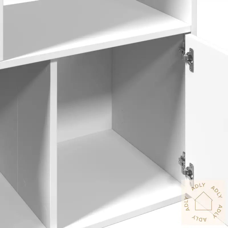 Bokhylle Hvit 70X36X189 Cm Konstruert Tre