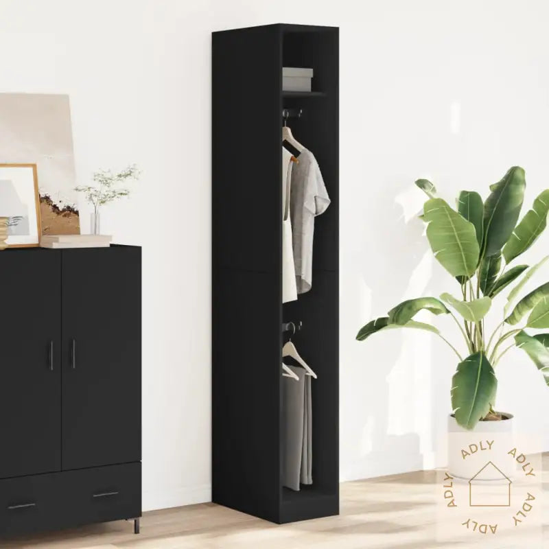 Garderobe Svart 30X50X200 Cm Konstruert Tre
