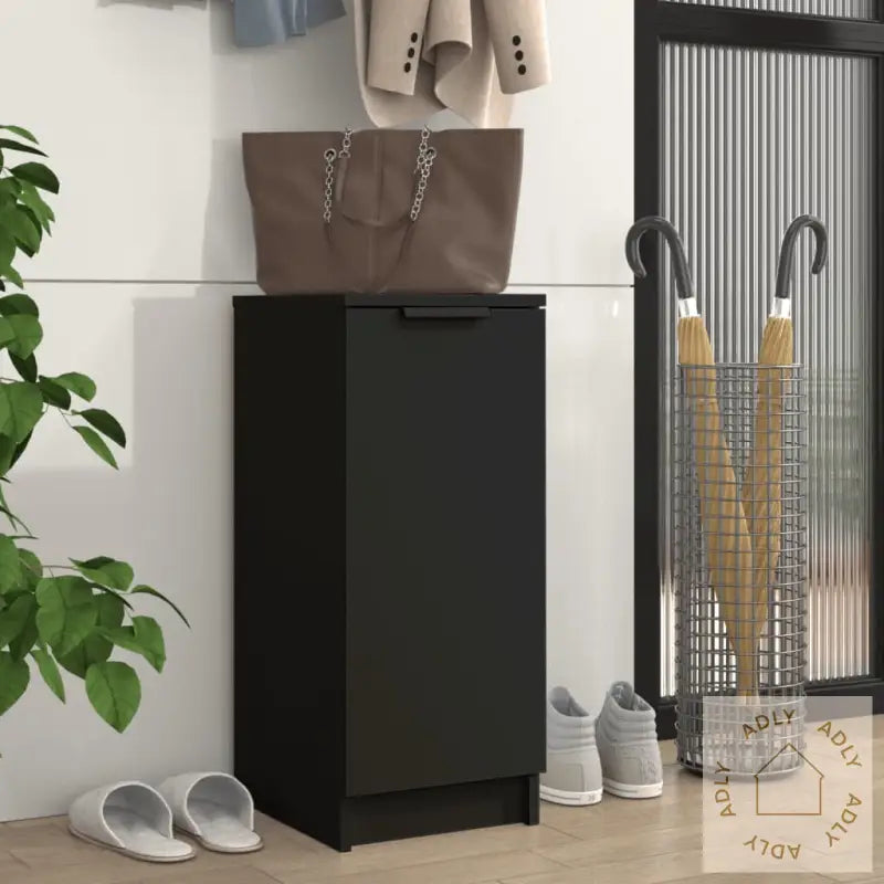 Skoskap Svart 30X35X70 Cm Konstruert Tre