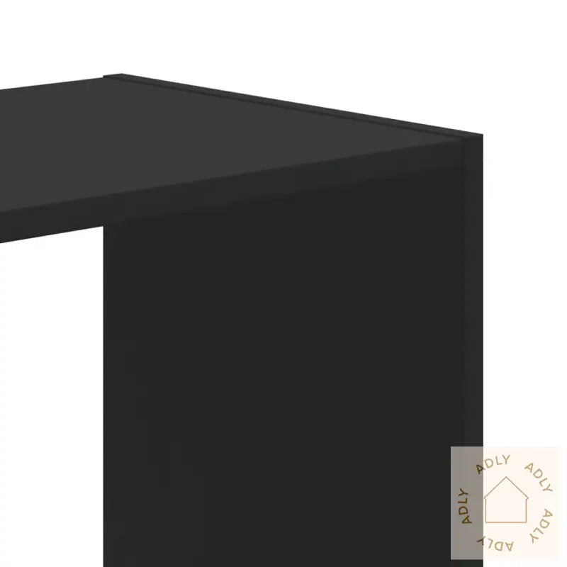 Bokhylle Svart 68,5X32X68,5 Cm Konstruert Tre