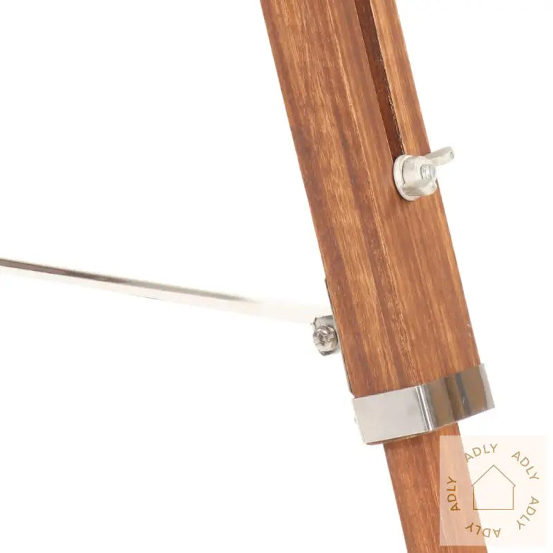Gulvlampe Med Stativ Honningbrun Og Hvit Heltre Teak 141 Cm