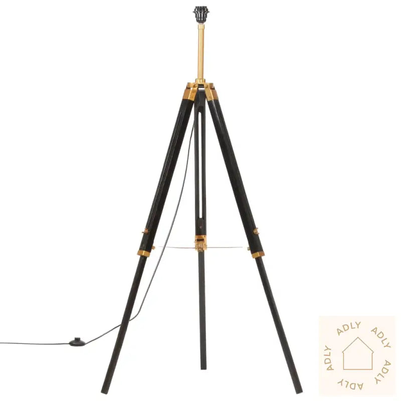 Gulvlampe Med Stativ Svart Og Gull Heltre Teak 141 Cm