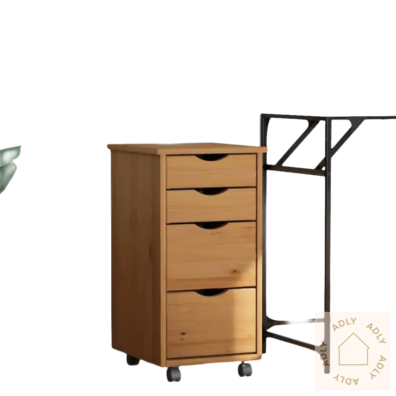 Wooden rulleskap med skuffer i heltre furu for smart oppbevaring og hagemøbler