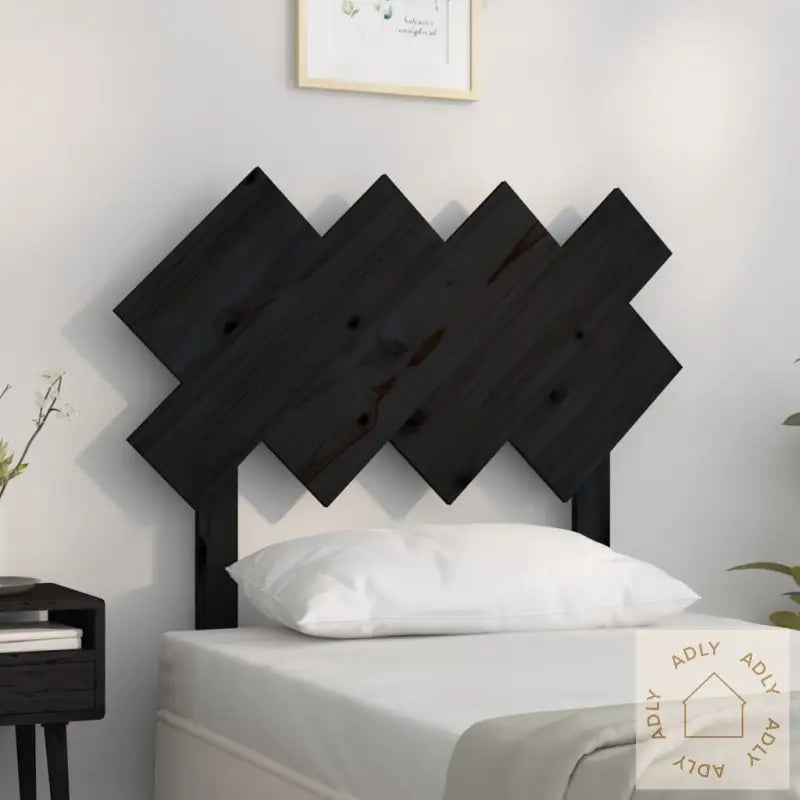 Sengegavl Svart 92X3X81 Cm Heltre Furu