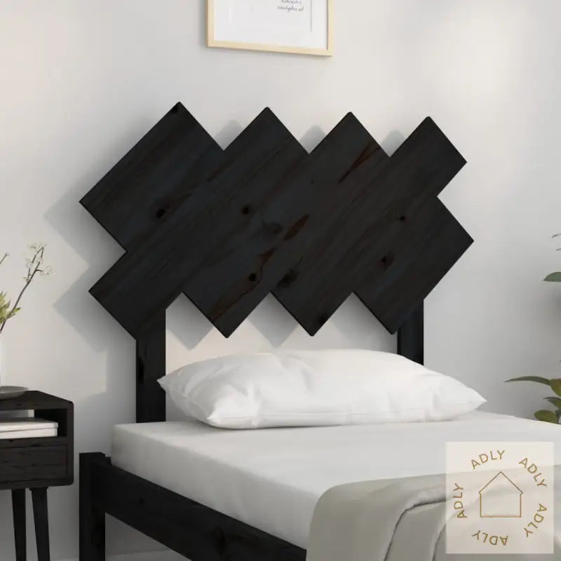 Sengegavl Svart 92X3X81 Cm Heltre Furu