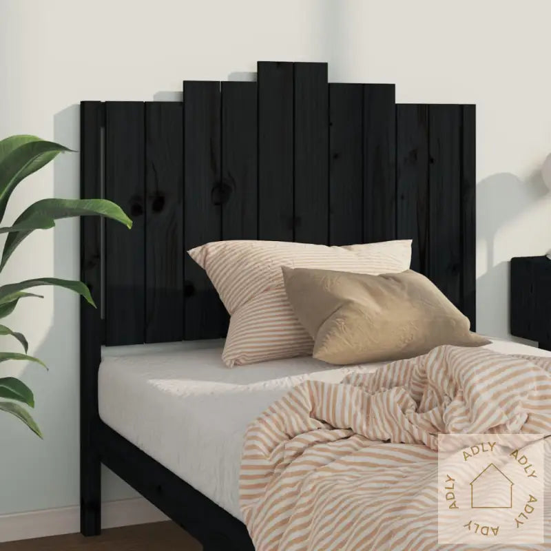 Sengegavl Svart 106X4X110 Cm Heltre Furu
