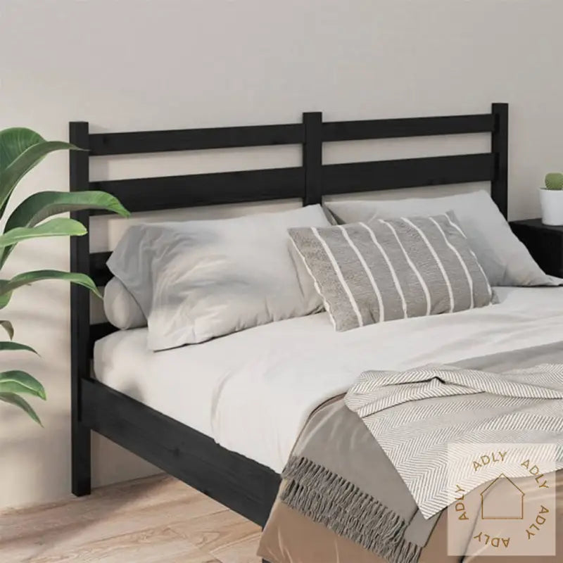 Sengegavl Svart 146X4X100 Cm Heltre Furu