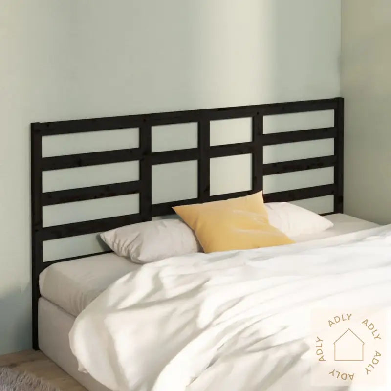 Sengegavl Svart 186X4X104 Cm Heltre Furu