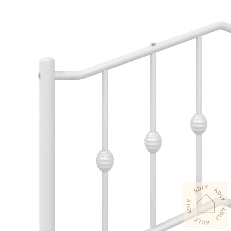 Sengegavl I Metall Hvit 135 Cm