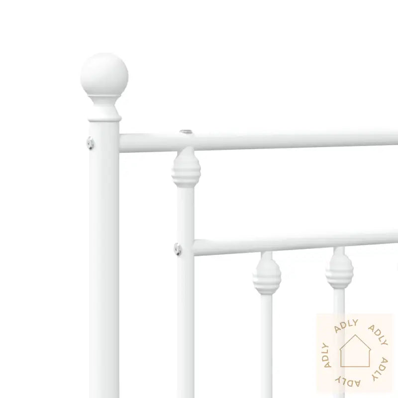 Sengegavl I Metall Hvit 140 Cm