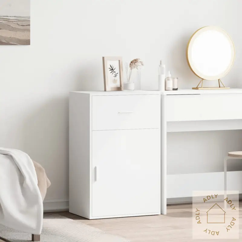 Oppbevaringsskap Hvit 56,5X39X90 Cm Sponplate