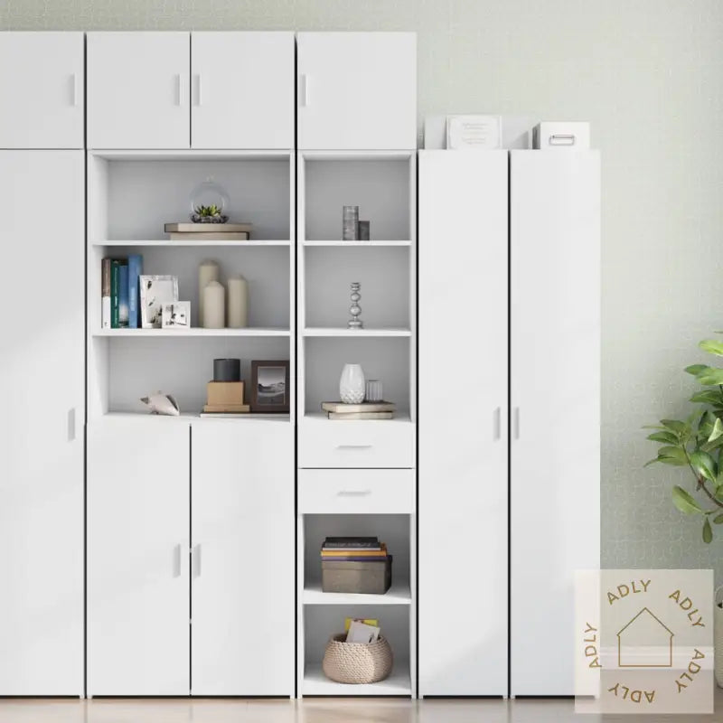 Smalt Oppbevaringsskap Hvit 40X42,5X225 Cm Konstruert Tre