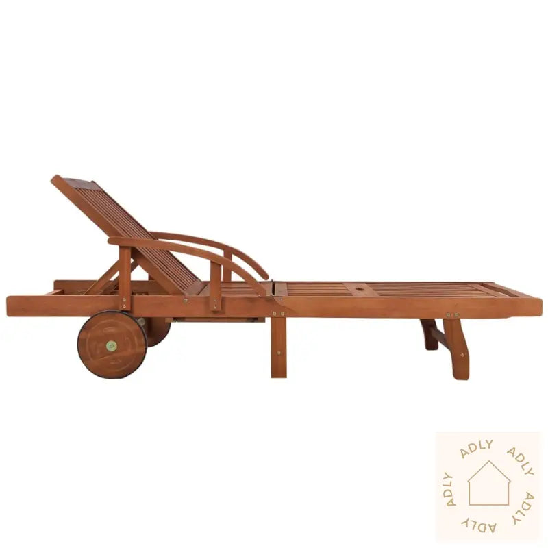 Solseng Med Bord Heltre Akasie