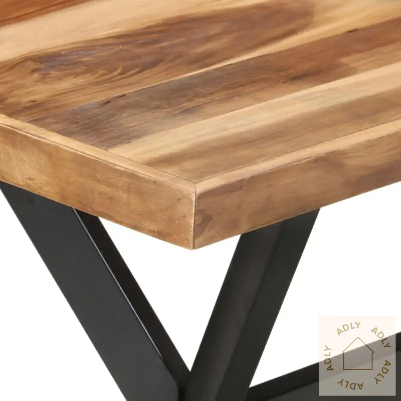 Spisebord 140X70X75 Cm Heltre Med Honningfinish