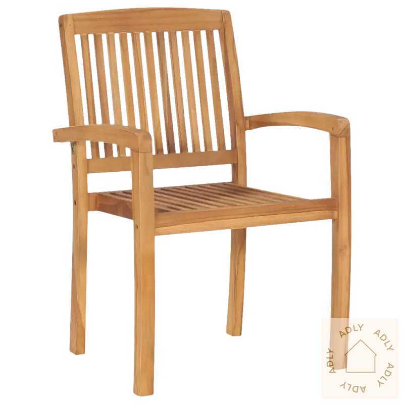 Wooden outdoor armchair med rustikk sjarm, finslipt teak og vannbasert finish