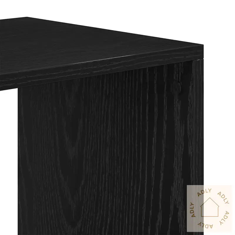 Bokhylle Svart 66X31X112 Cm Konstruert Tre