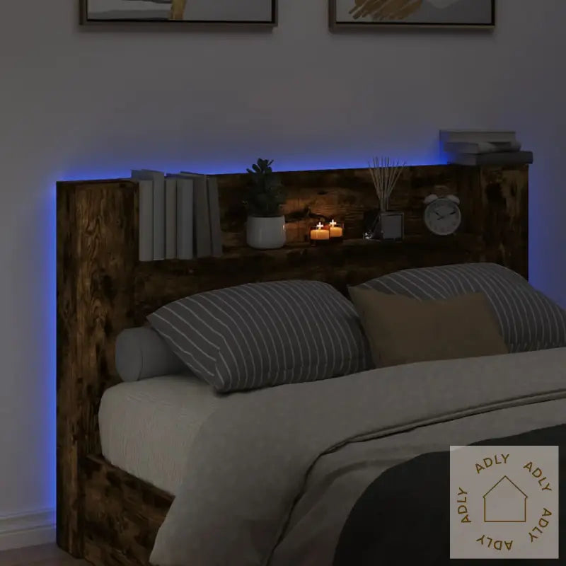 Hodegavl Skap Med Led Røkt Eik 160X16,5X103,5 Cm
