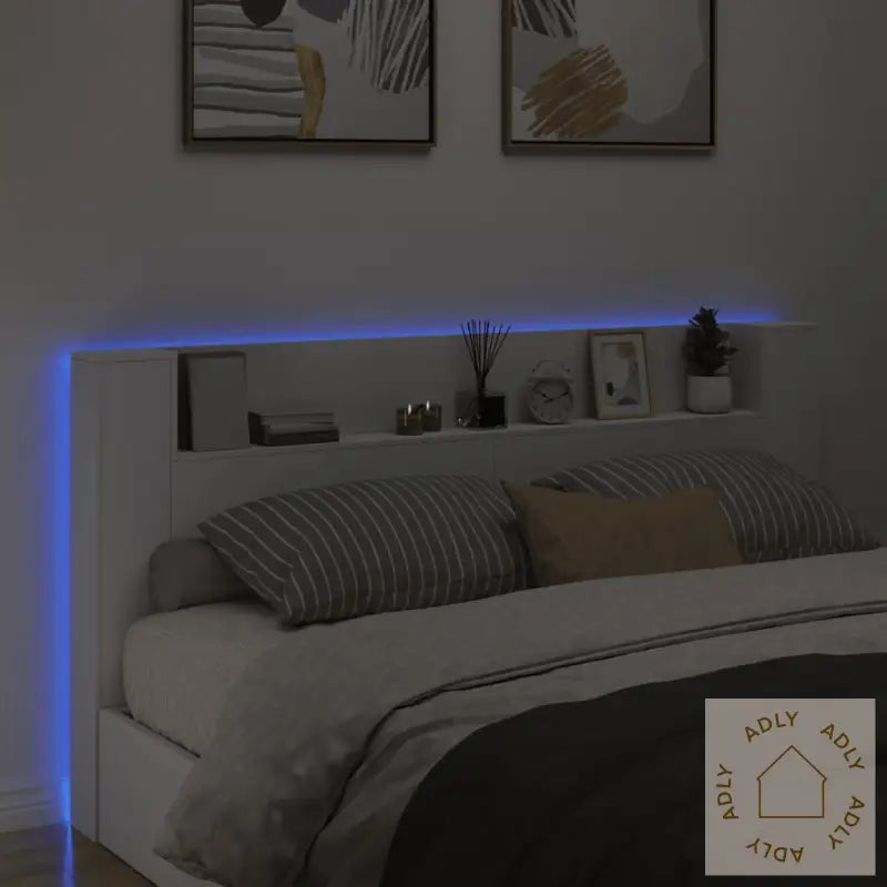 Hodegavl Skap Med Led Hvit 200X16,5X103,5 Cm