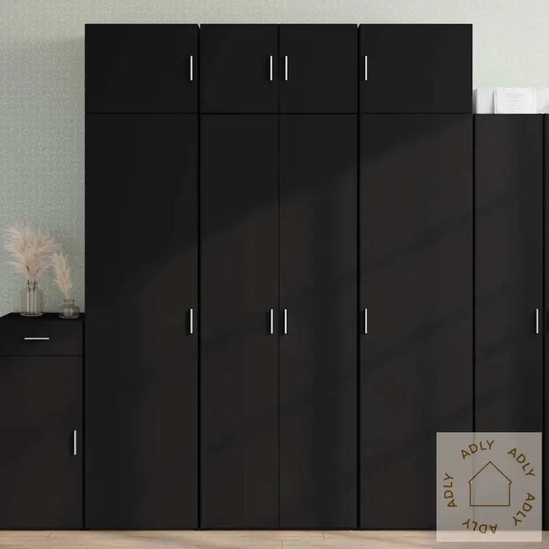 Highboard Svart 70X42,5X185 Cm Konstruert Tre