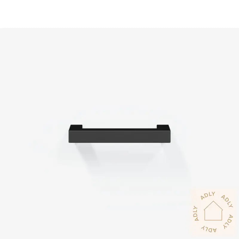 Highboard Hvit 69,5X34X180 Cm Konstruert Tre