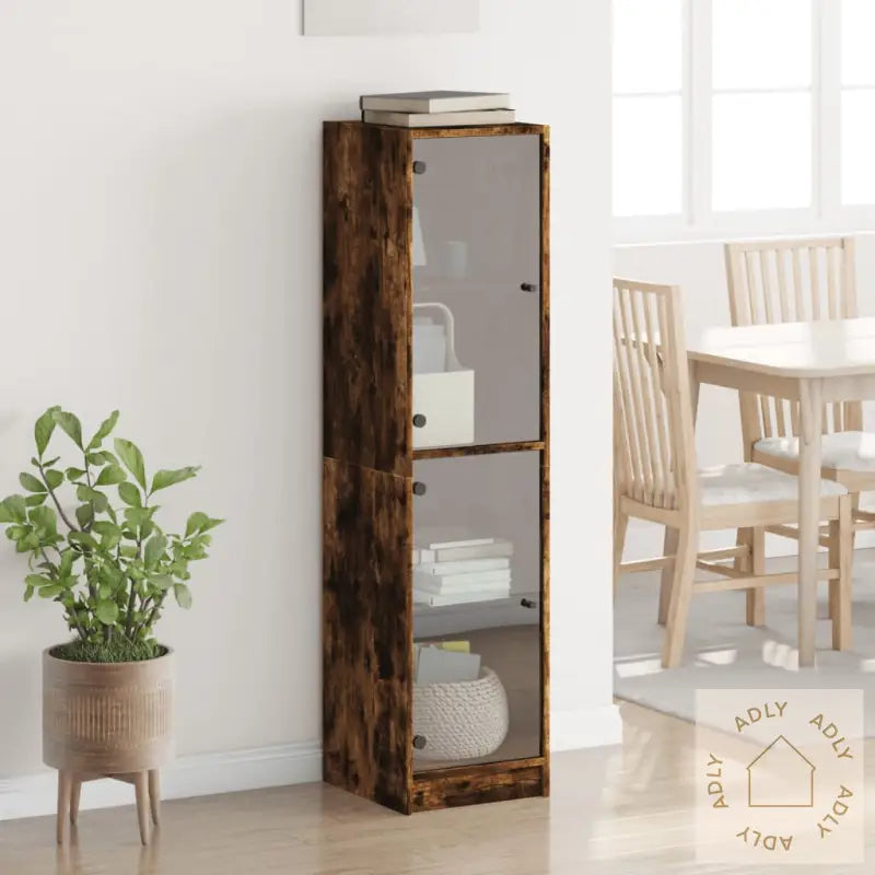 Highboard Med Glassdør Røkt Eik 35X37X142 Cm