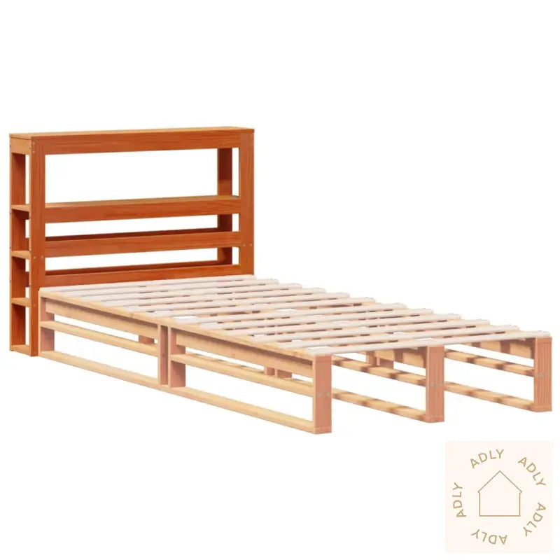 Hodegavl Med Hyller Voksbrun 100 Cm Heltre Furu