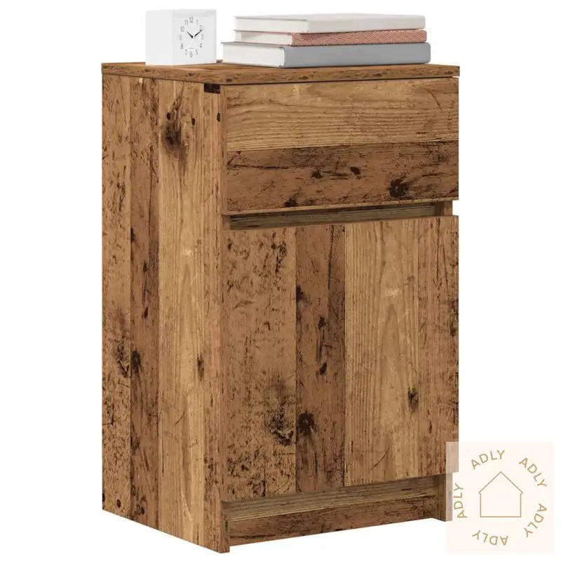 Nattbord 2 Stk Gammelt Tre 39X35X65 Cm Konstruert Tre