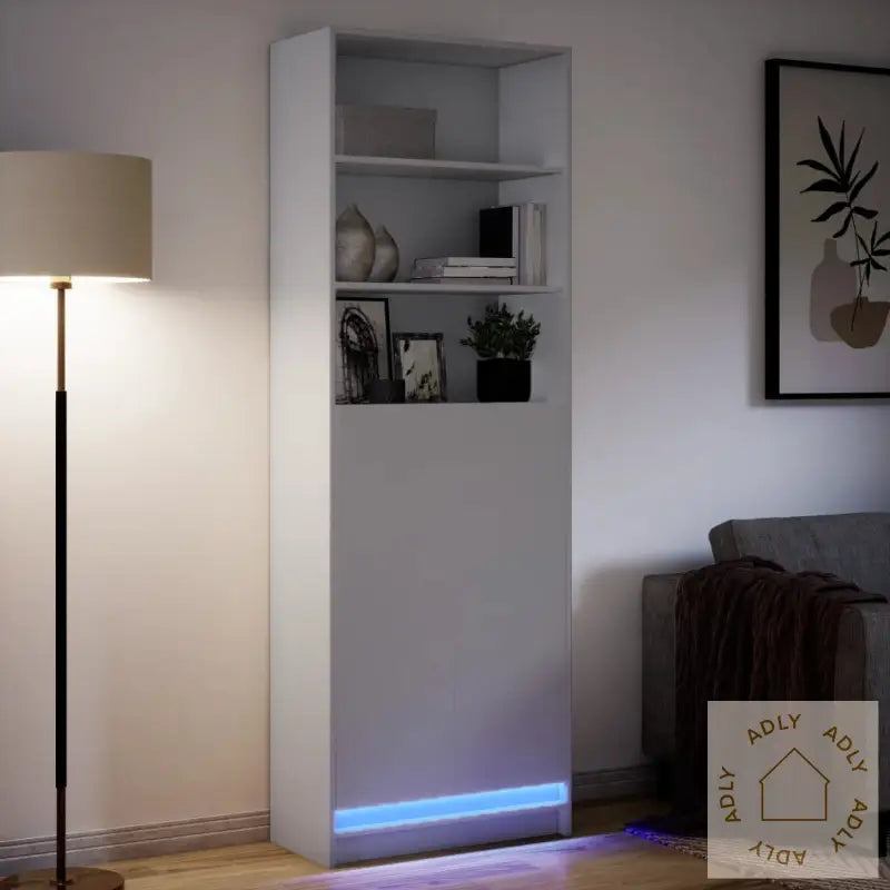 Garderobe Med Led Hvit 69X32,5X200 Cm Konstruert Tre