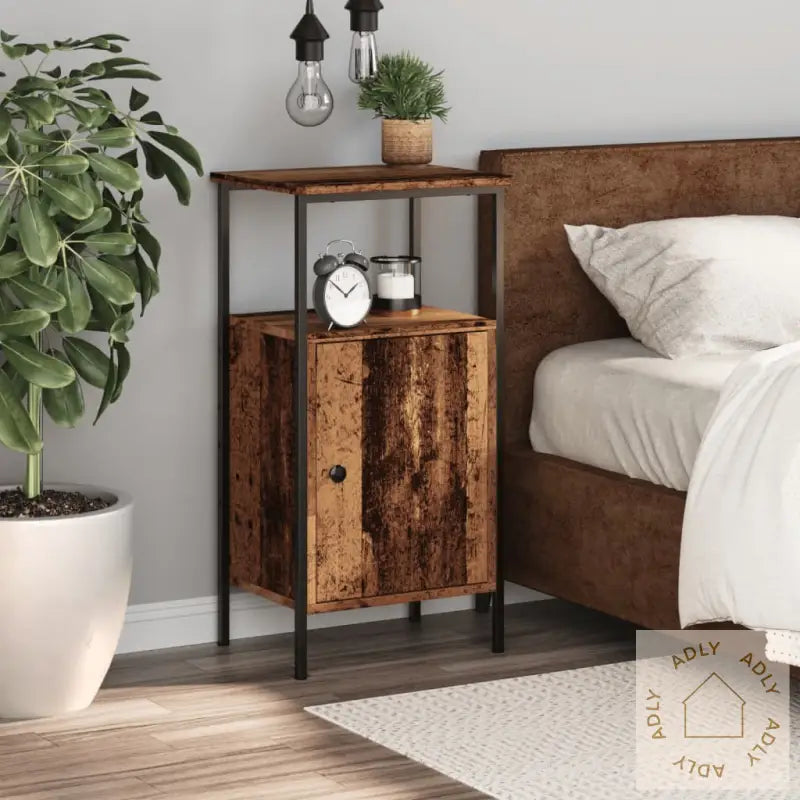 Nattbord Gammelt Tre 41X31X80 Cm Konstruert Tre