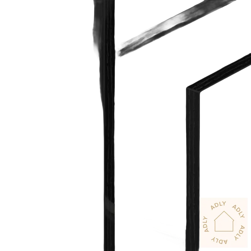 Black trekommet nattbord med stilrent design, glatt overflate og praktisk oppbevaring