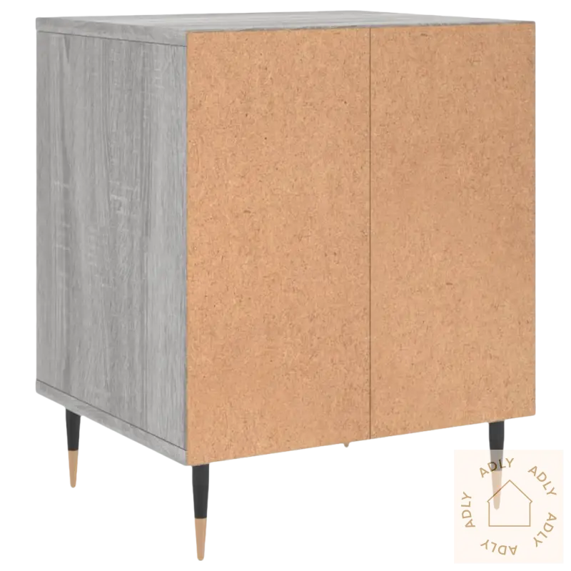 Trendy nattbord med to-dørs skap og wooden legs, perfekt for møbler til hjemmet