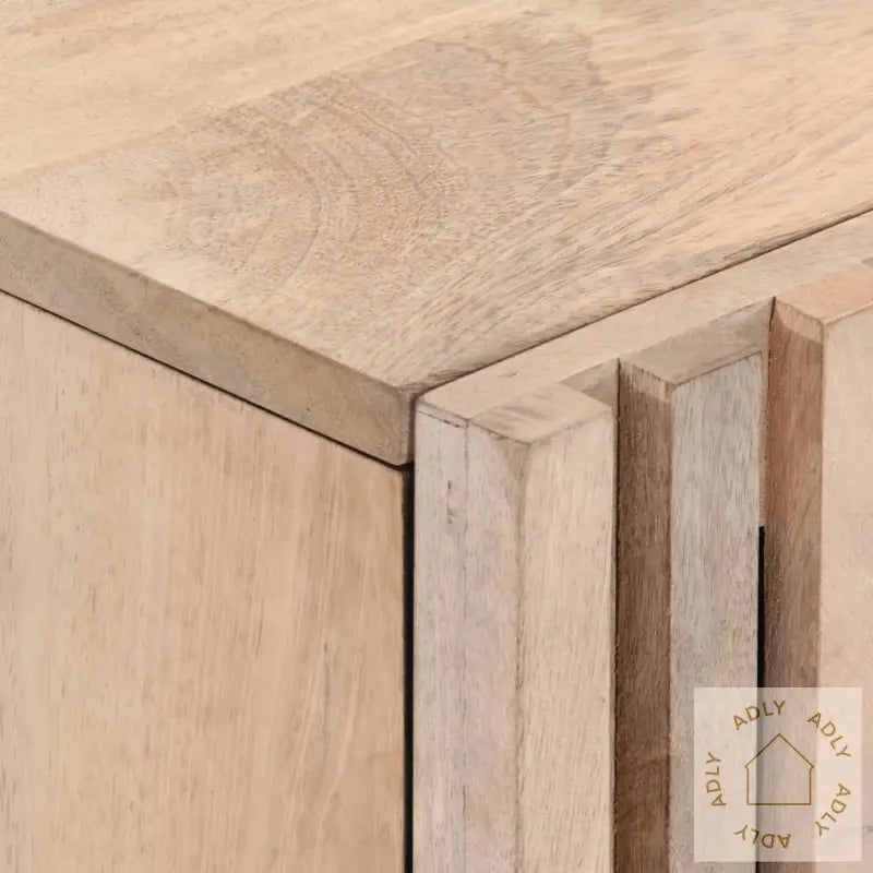 Tv-Benk Hvit 105X34X46 Cm Grovt Heltre Mangotre