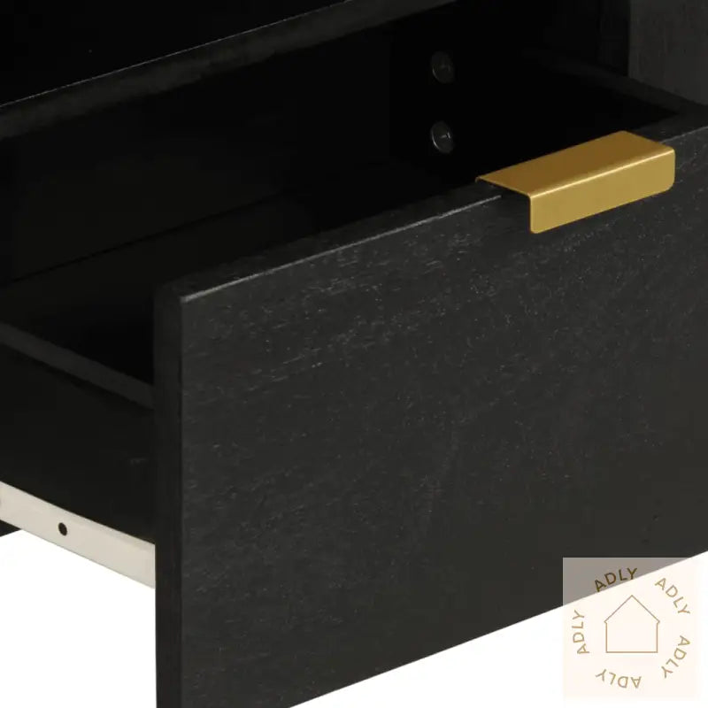 Materialer: Konstruert Tre, Heltre Mango, Messing