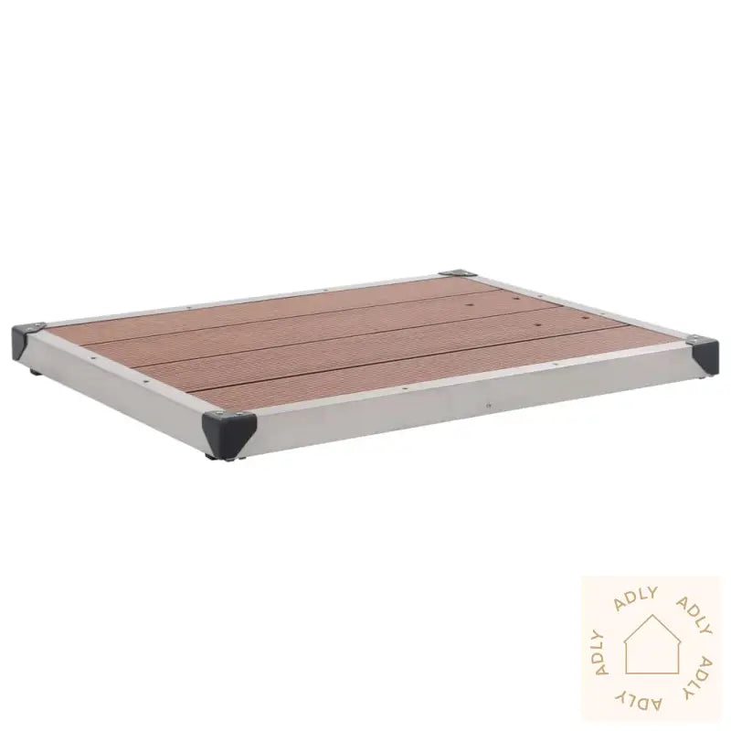 Hagedusj Med Brunt Dusjbrett 220 Cm Aluminium