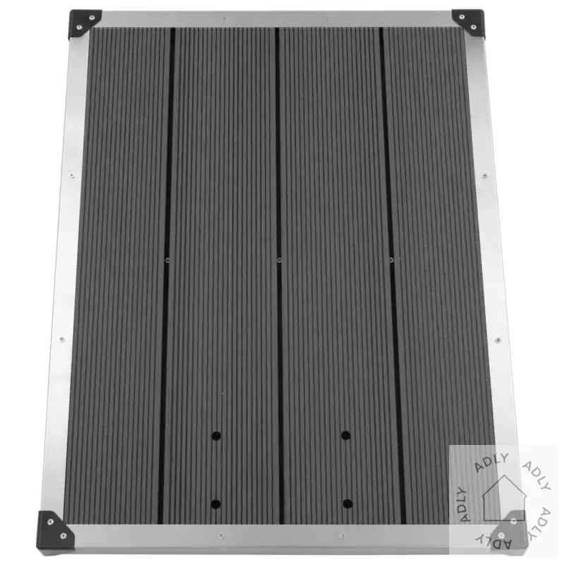 Hagedusj Med Grått Dusjbrett 220 Cm Aluminium