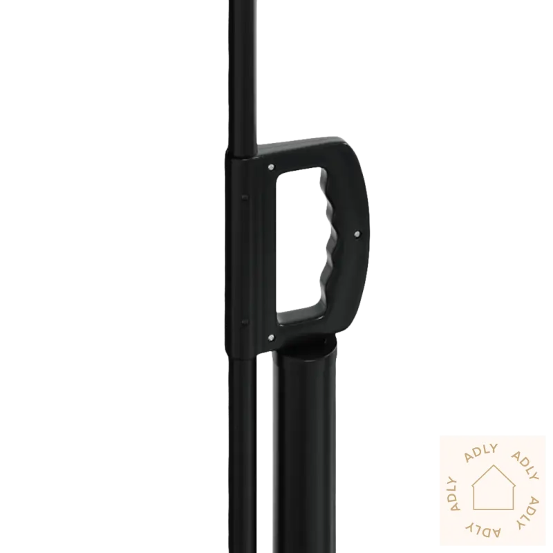 Sort uttrekkbar sidemarkise til hagemøbler og uterom med praktisk håndtak