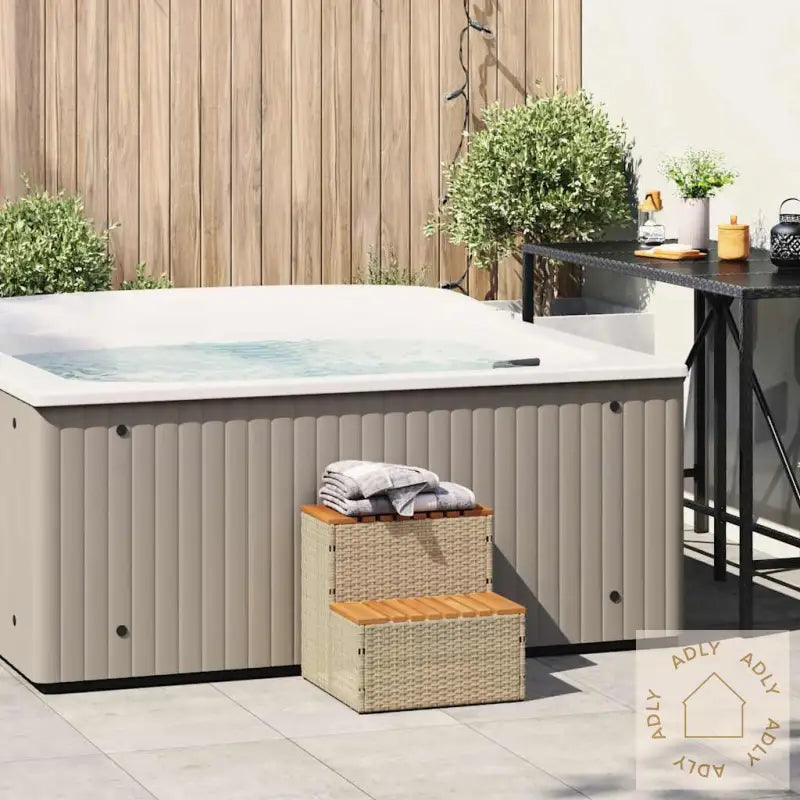 Badestamp Trinn Beige 50X50X50,5 Cm Polyrotting&Heltre Akasie