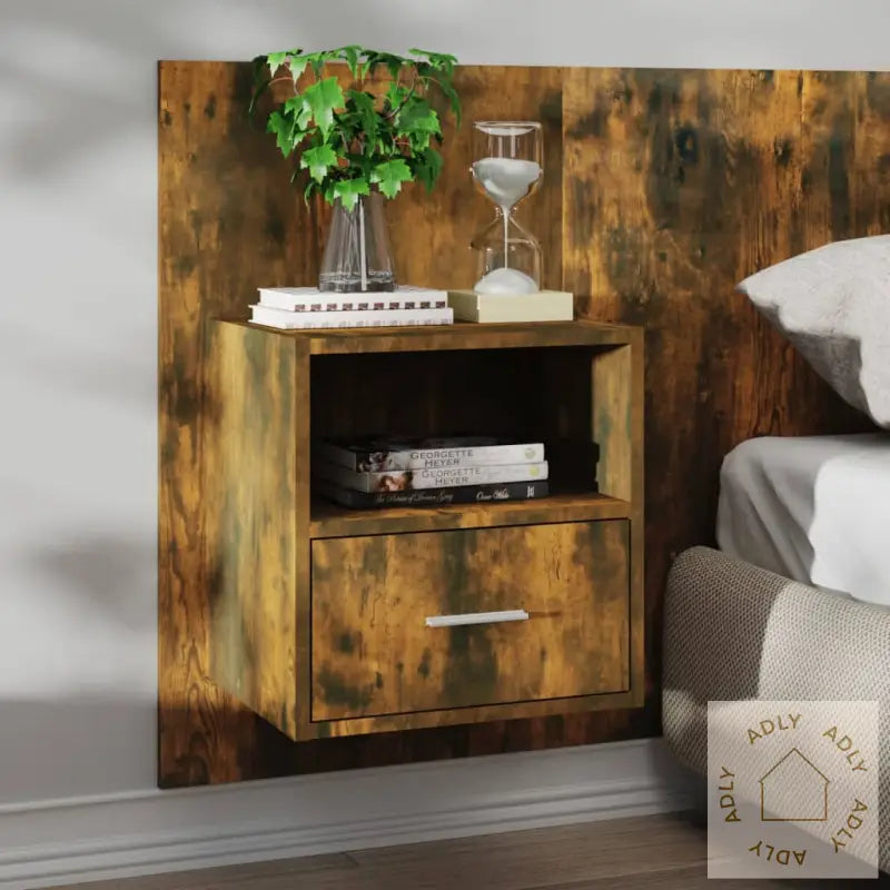 Veggmonterte Nattbord 2 Stk Røkt Eik