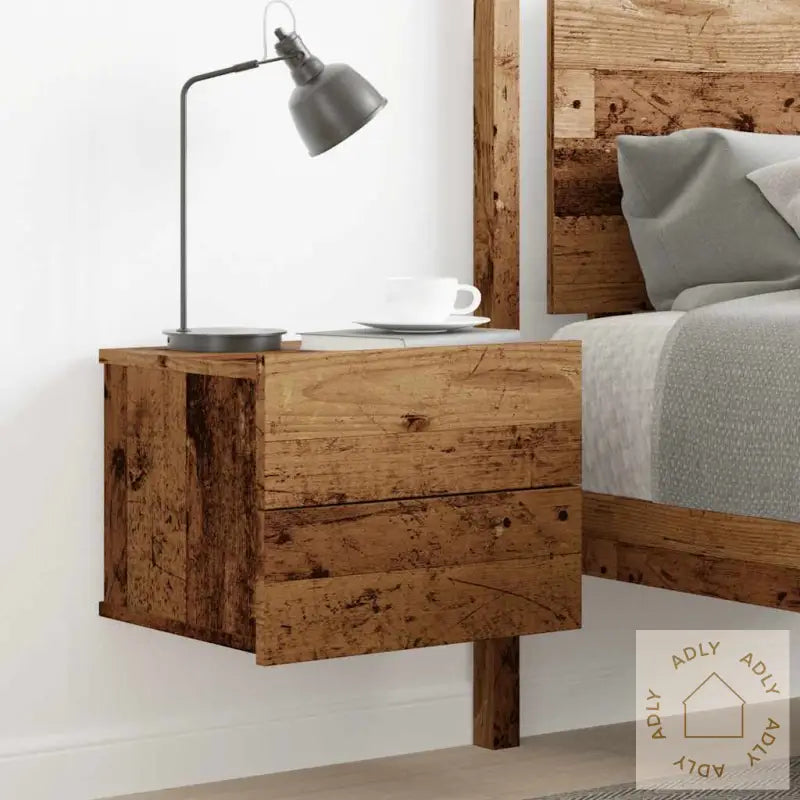 Veggmontert Nattbord Gammelt Tre 40X32X30 Cm