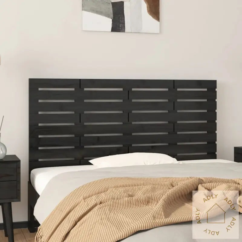 Veggmontert Sengegavl Svart 126X3X63 Cm Heltre Furu