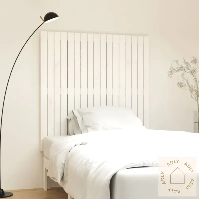 Veggmontert Sengegavl Hvit 108X3X110 Cm Heltre Furu