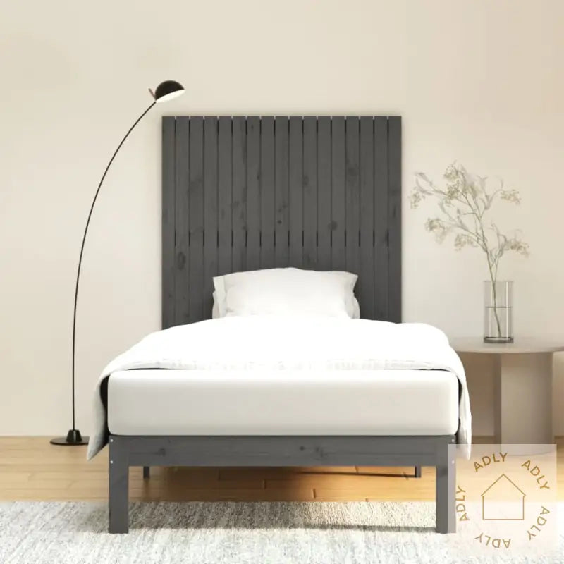 Veggmontert Sengegavl Grå 108X3X110 Cm Heltre Furu