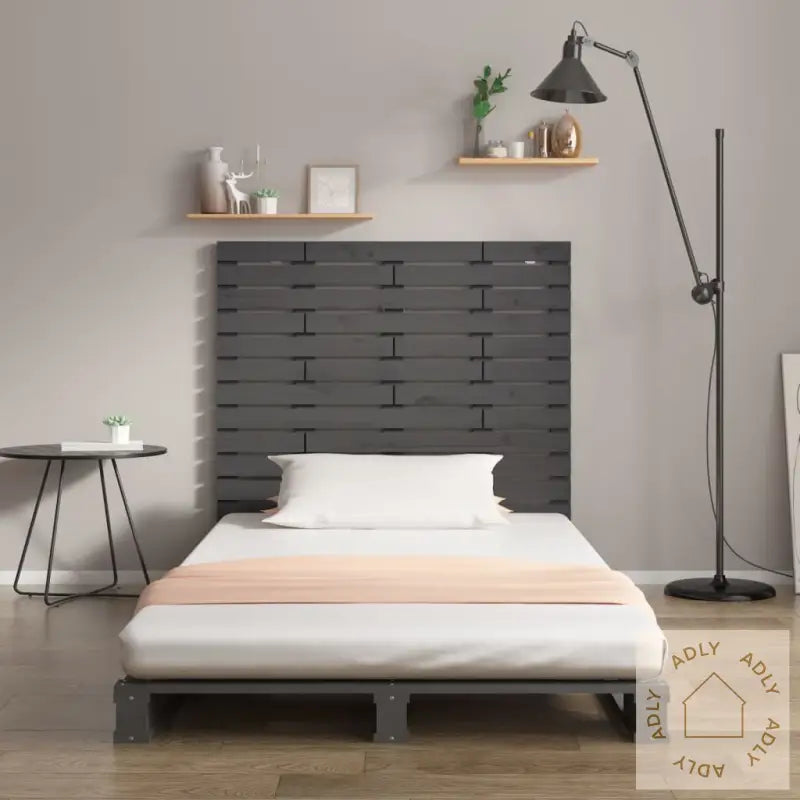Veggmontert Sengegavl Grå 81X3X91,5 Cm Heltre Furu